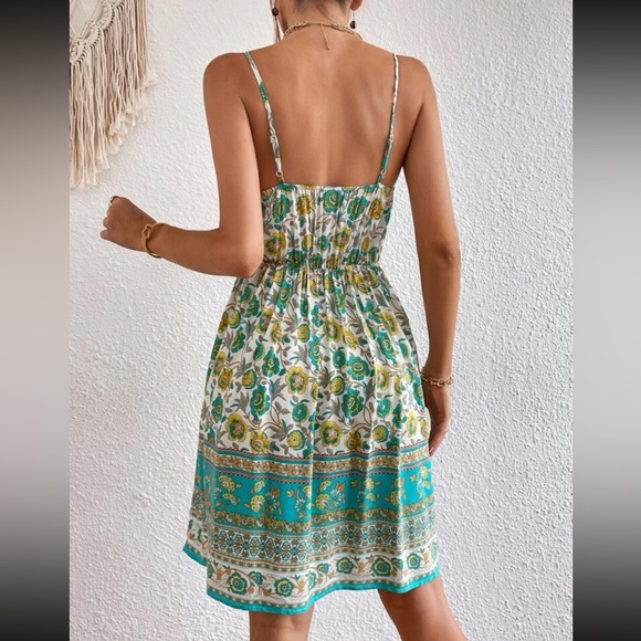 New Bohemian Floral Vacation Spaghetti Strap Sleeveless A Line Cami Dress Sz 6 - Picture 10 of 11